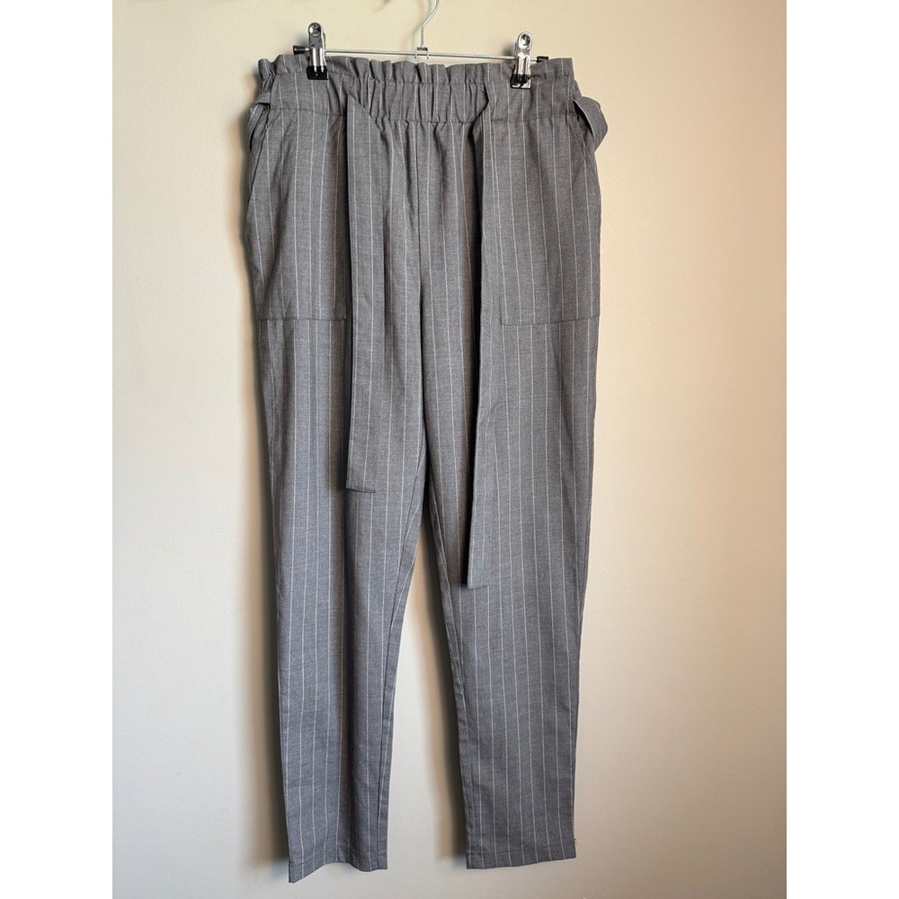 Revamped Pinstripe Paperbag Waist Trousers Womens Medium Gray Career Chic Preppy